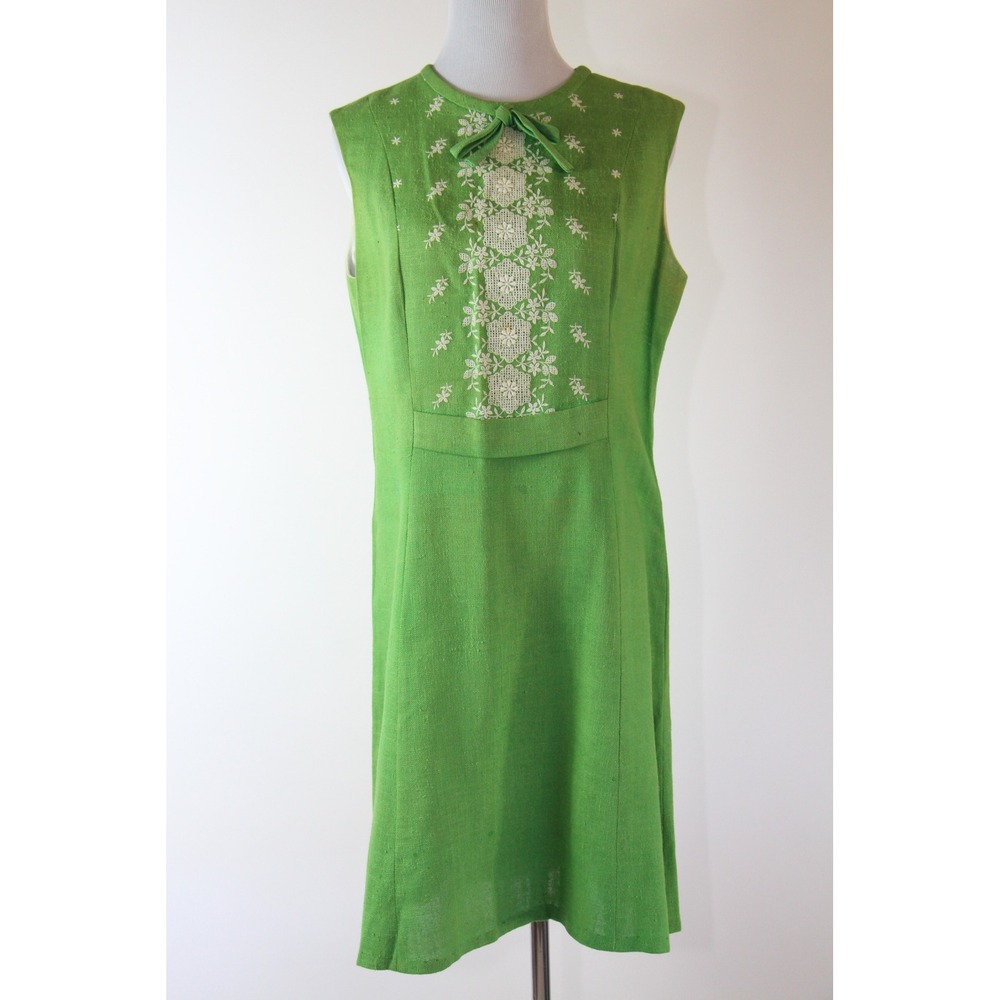 Vintage 1960s Embroidered Floral Linen Dress Green Sleeveless Shift Bow Accent